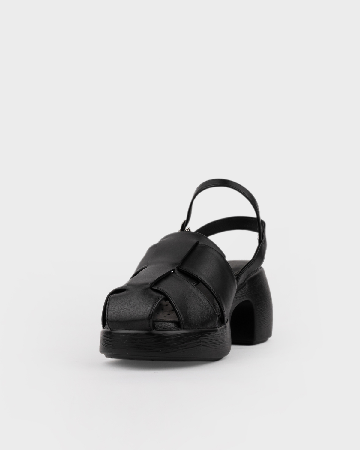 Anisa Fisherman Sandal