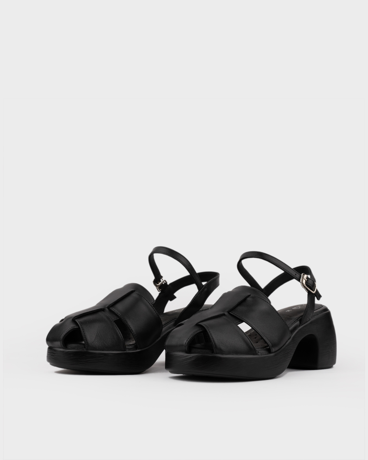 Anisa Fisherman Sandal