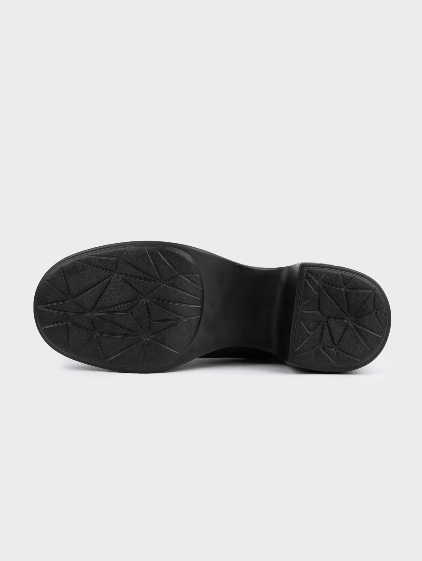 Boots Lửng Cao Gót KUMOO DARA Lugsole Đen