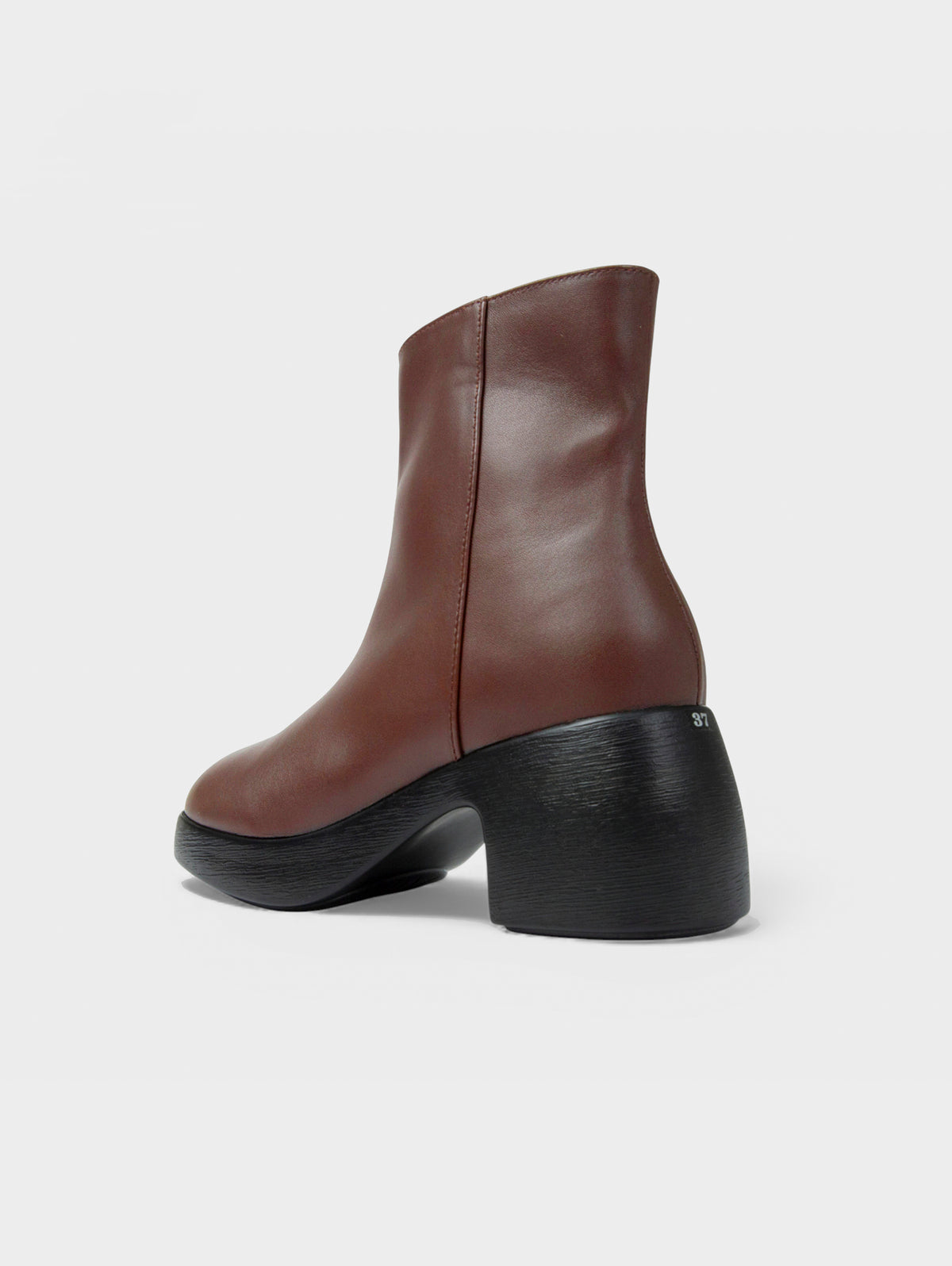 Boots Lửng Cao Gót KUMOO DARA Lugsole Nâu