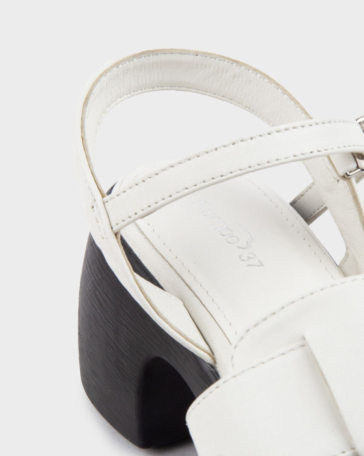 Anisa Fisherman Sandal