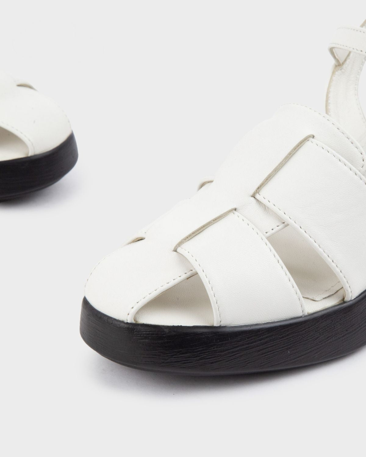 Anisa Fisherman Sandal