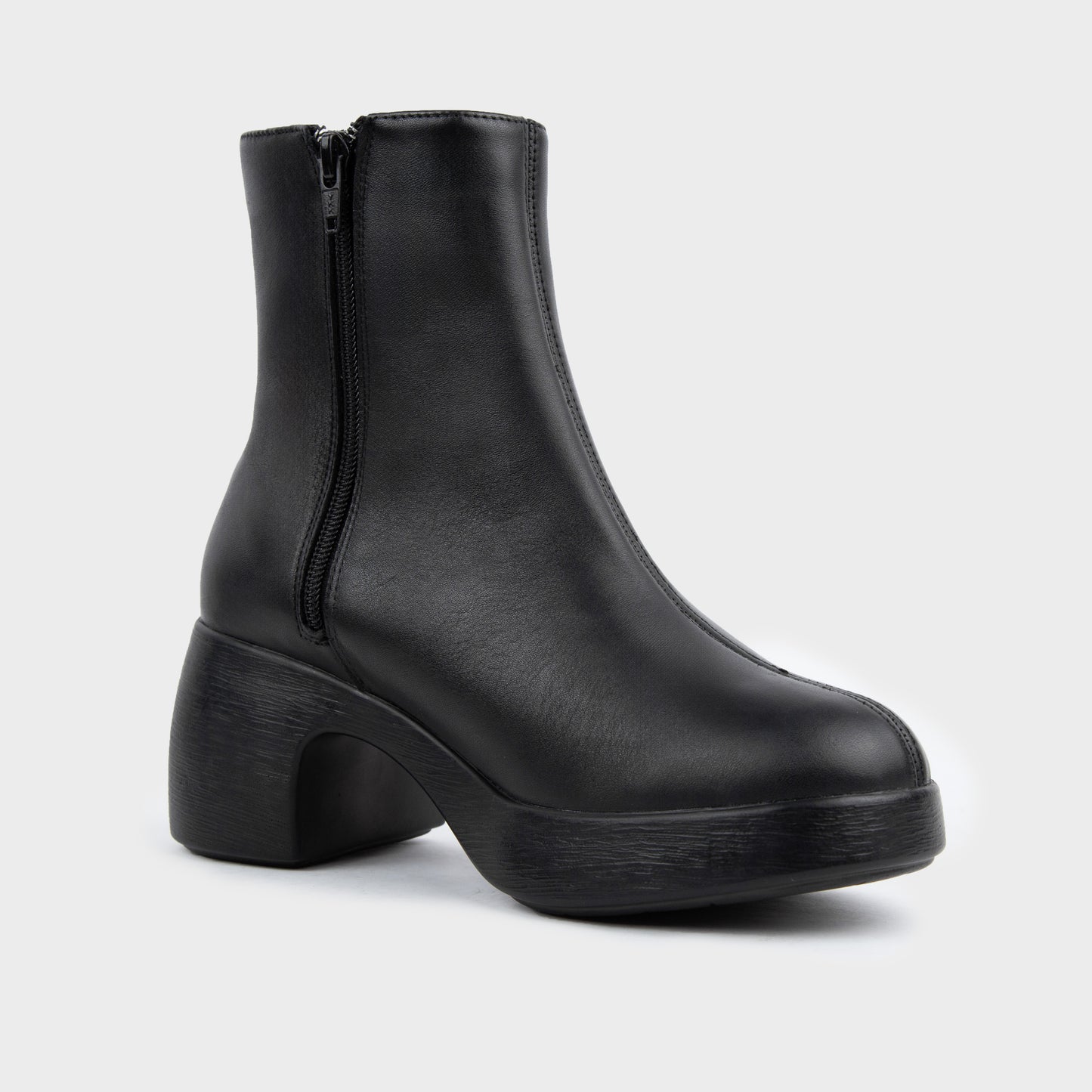 Boots lửng cao gót KUMOO DARA
