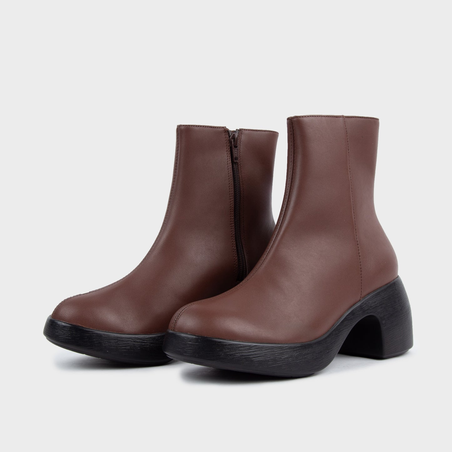 Boots lửng cao gót KUMOO DARA