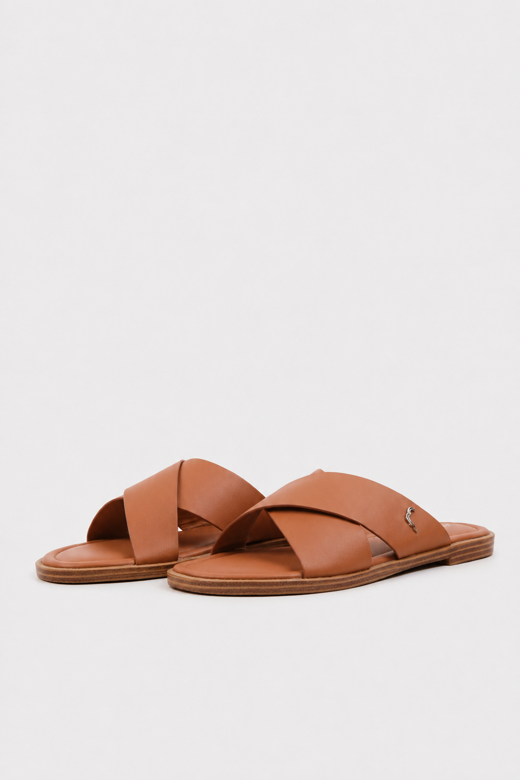 Sandals Kumoo CROSS Nâu