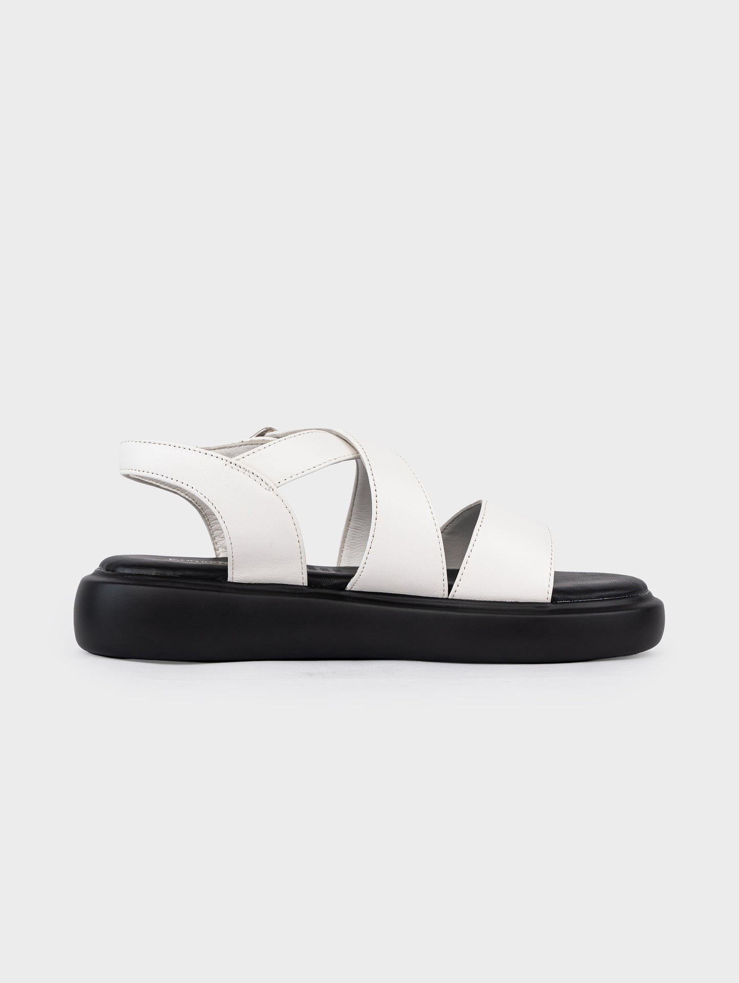 Sandals Kumoo Steven Trắng