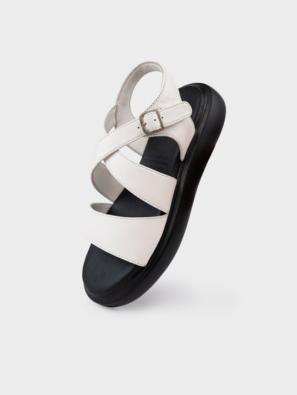 Sandals Kumoo Steven Trắng