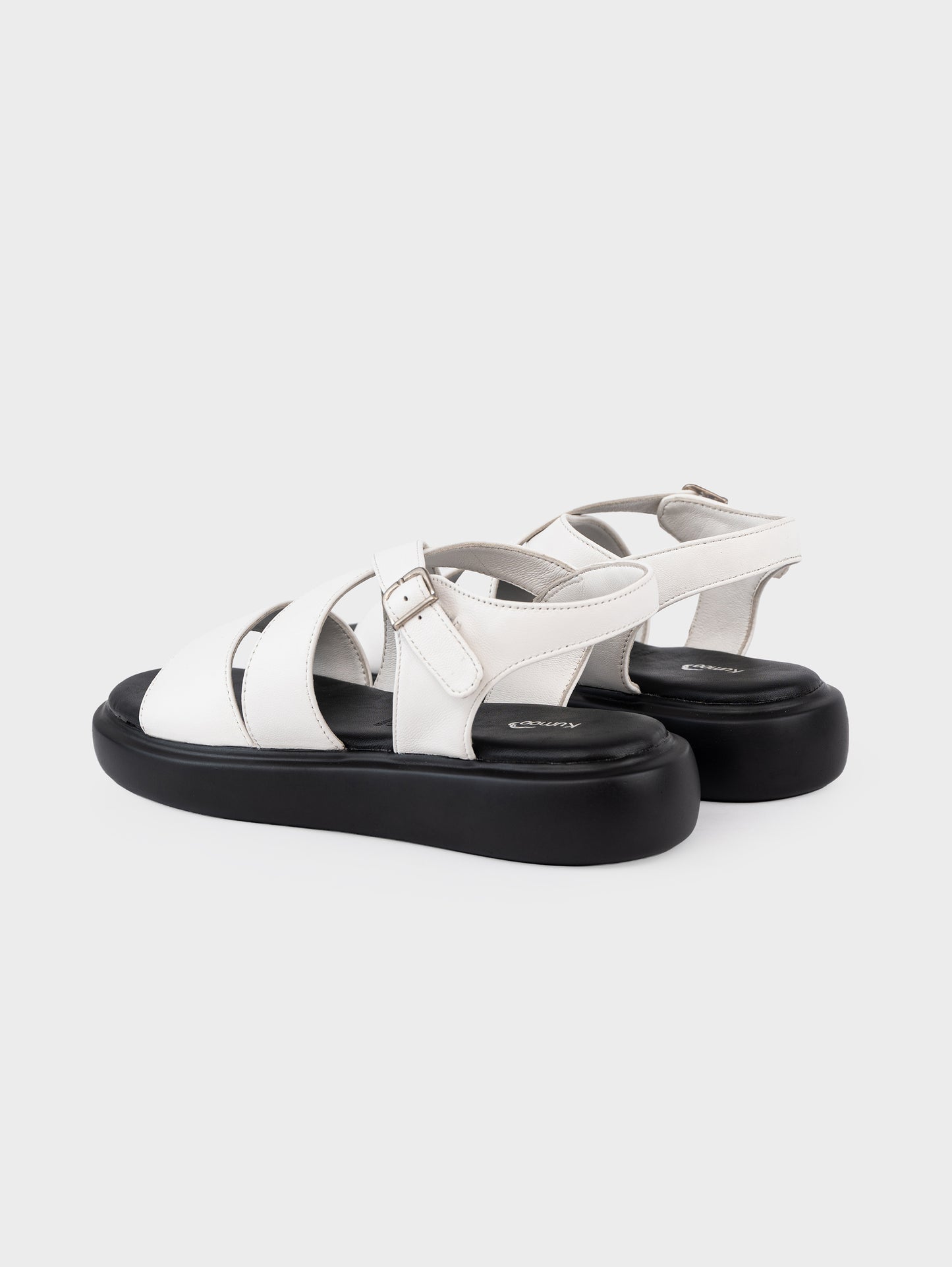 Sandals Kumoo Steven Trắng