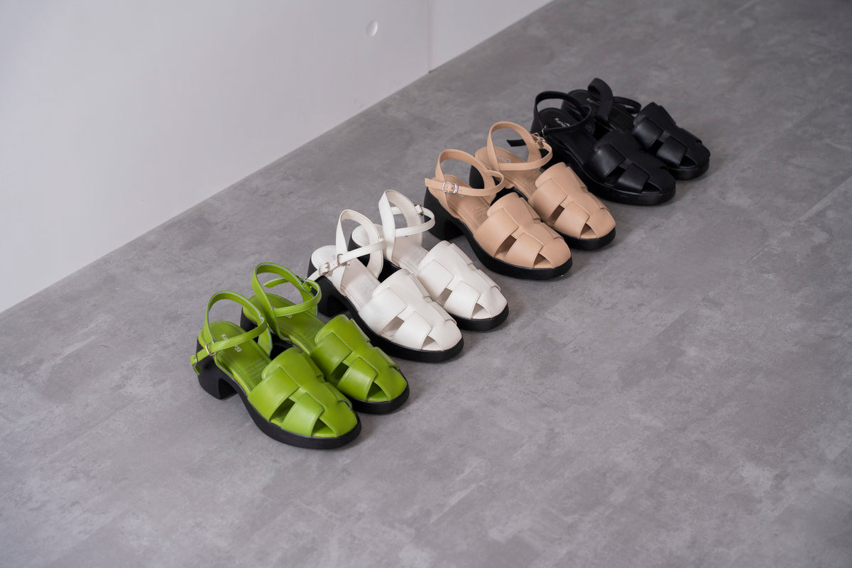 Chi tiết giày da nữ Kumoo Leather và phần đế giày